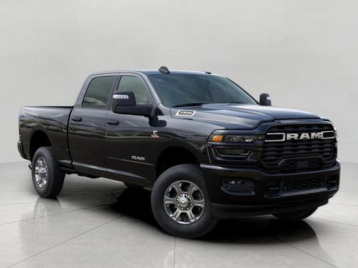 Diamond Black Crystal Pearlcoat 2026 RAM 2500 Big Horn Crew Cab 4x4 6'4' Box