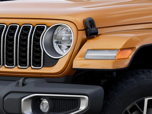 Goldilocks 2026 Jeep Wrangler 4-Door Sahara 4x4