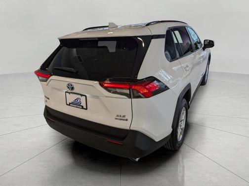 2020 Toyota RAV4 Hybrid XLE