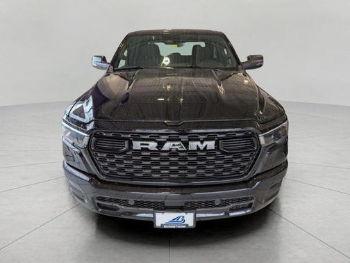 BLACK 2026 RAM 1500 Big Horn/Lone Star