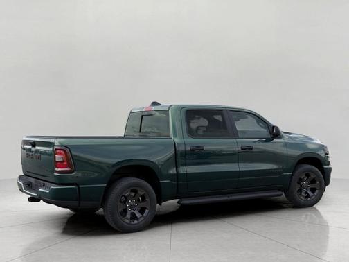Serrano Green Metallic 2026 RAM 1500 Express