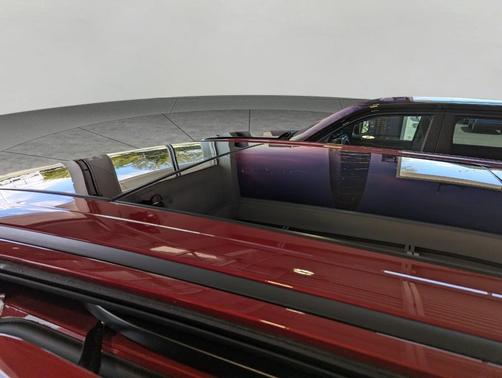 Red Hot Pearlcoat 2026 Chrysler Pacifica Limited