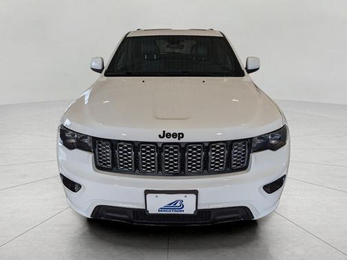 WHITE 2017 Jeep Grand Cherokee Altitude