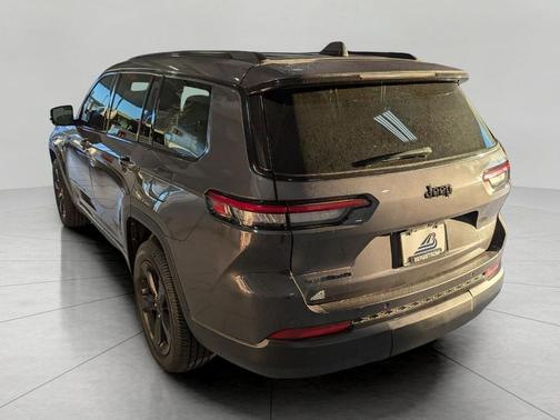 2022 Jeep Grand Cherokee L Altitude
