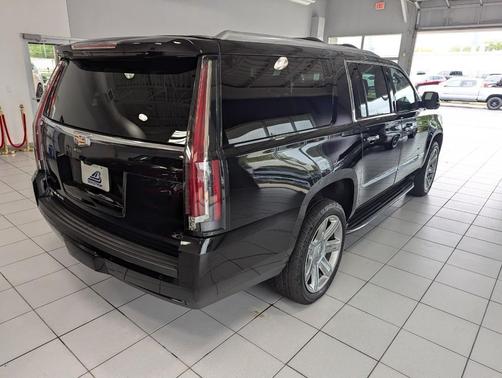 2020 Cadillac Escalade ESV Premium Luxury