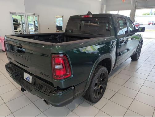 Serrano Green Metallic 2026 RAM 1500 Laramie