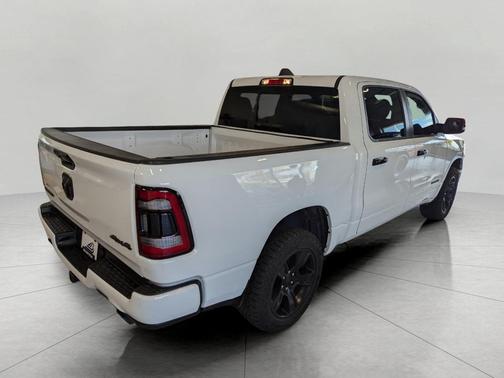 Bright White Clearcoat 2024 RAM 1500 Big Horn/Lone Star