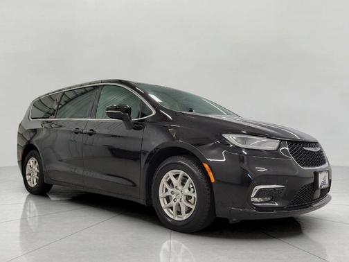 2025 Chrysler Pacifica L