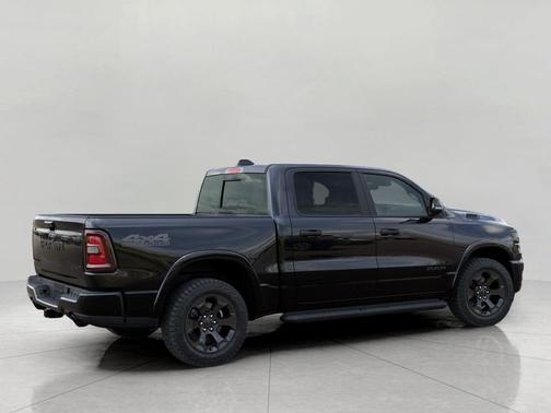 BLACK 2026 RAM 1500 Big Horn/Lone Star