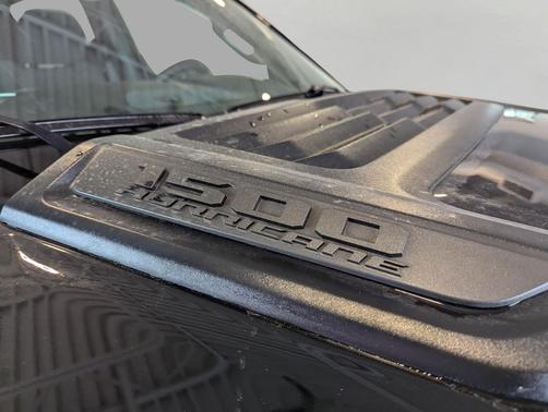 Diamond Black Crystal Pearlcoat 2026 RAM 1500 Express