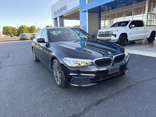 2019 BMW 530 i xDrive
