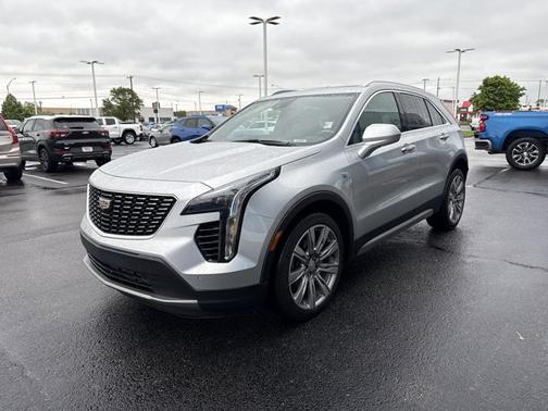 2020 Cadillac XT4 Premium Luxury