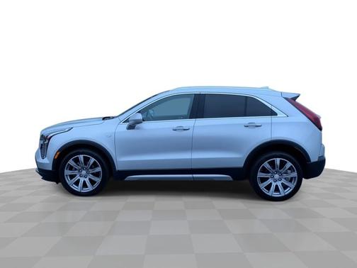 2020 Cadillac XT4 Premium Luxury