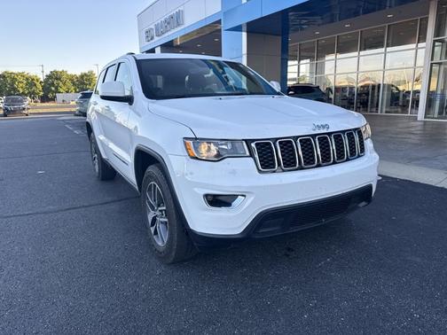 2018 Jeep Grand Cherokee Laredo E