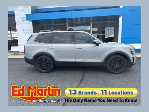 Wolf Gray 2022 Kia Telluride SX