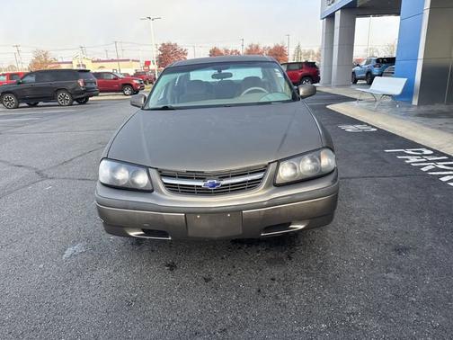 2002 Chevrolet Impala Base