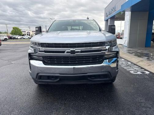Silver Ice Metallic 2019 Chevrolet Silverado 1500 LT