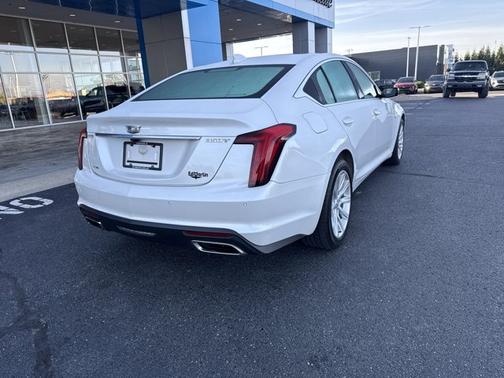2023 Cadillac CT5 Luxury