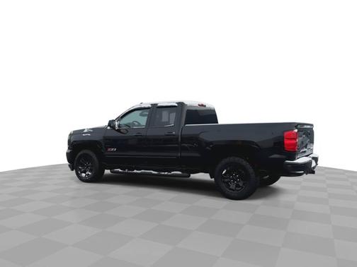 2019 Chevrolet Silverado 1500 2LT