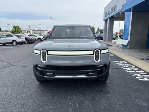 2022 Rivian R1T Adventure Package