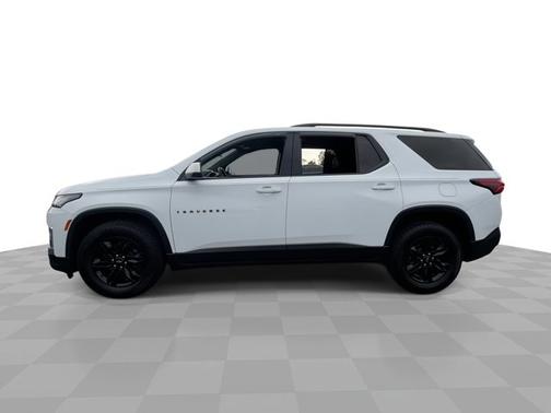 Summit White 2023 Chevrolet Traverse LT Leather