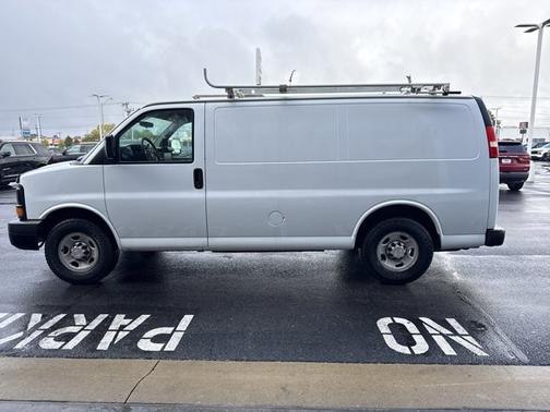 2014 Chevrolet Express 2500 Work Van