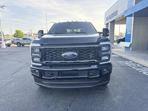 2023 Ford F-350 LARIAT