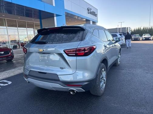 Sterling Gray Metallic 2023 Chevrolet Blazer LT
