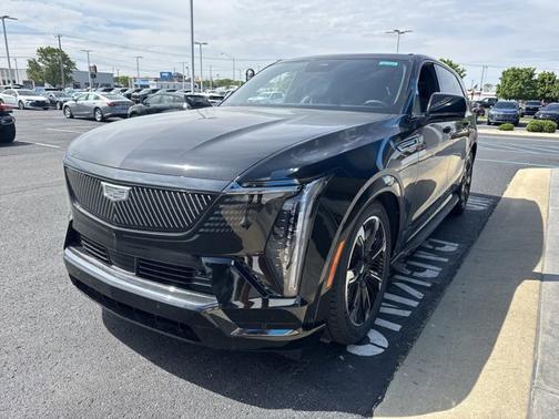 2025 Cadillac Escalade IQ Sport 2