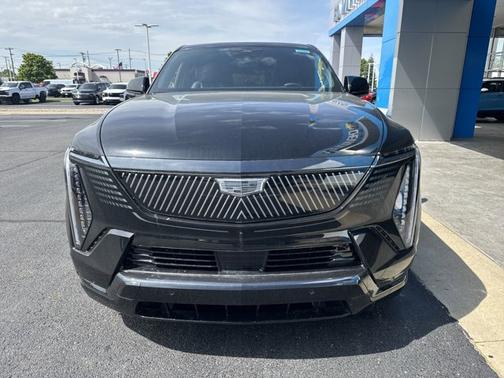 2025 Cadillac Escalade IQ Sport 2