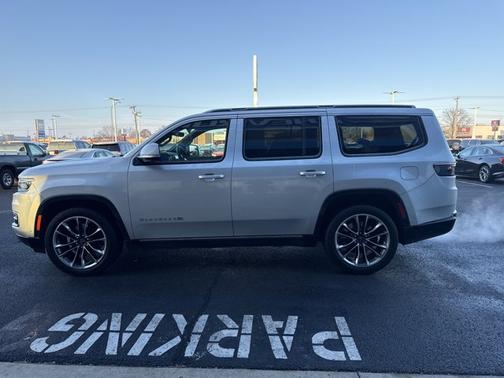 2022 Jeep Wagoneer Series III