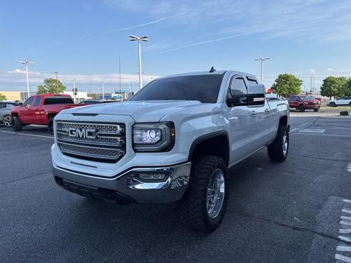 Summit White 2018 GMC Sierra 1500 Base