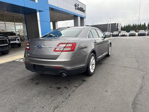 2013 Ford Taurus SEL