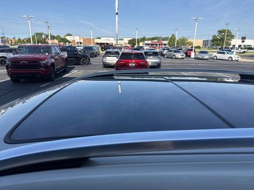 Silver Coast Metallic 2013 Cadillac SRX Premium Collection