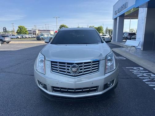 Silver Coast Metallic 2013 Cadillac SRX Premium Collection