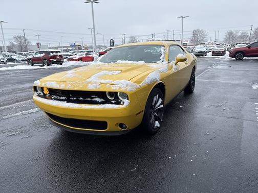 2017 Dodge Challenger SXT