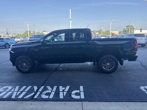 2024 Chevrolet Colorado 4WD LT