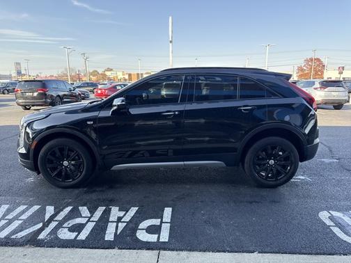 2023 Cadillac XT4 AWD Premium Luxury