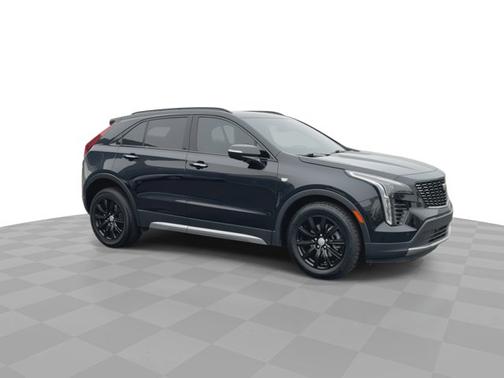 2023 Cadillac XT4 AWD Premium Luxury