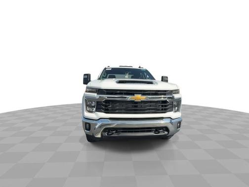 Summit White 2026 Chevrolet Silverado 3500 LT
