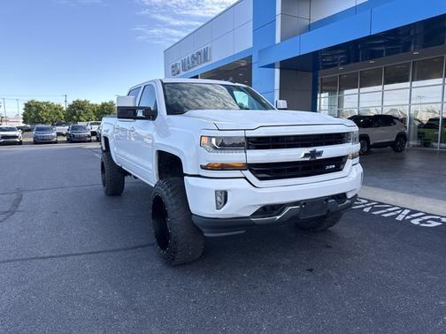 2018 Chevrolet Silverado 1500 2LT