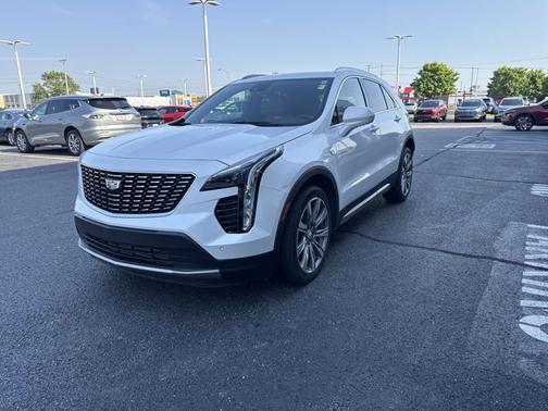 2019 Cadillac XT4 FWD Premium Luxury