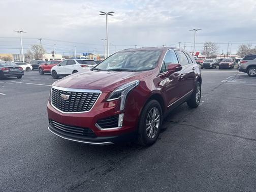 2022 Cadillac XT5 FWD Premium Luxury