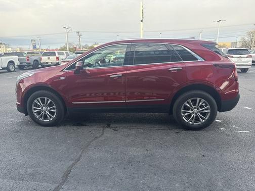 2022 Cadillac XT5 FWD Premium Luxury