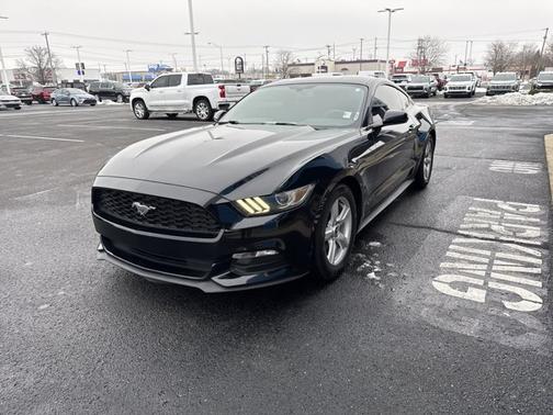 2017 Ford Mustang V6
