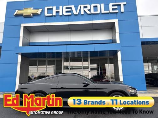 2017 Ford Mustang V6