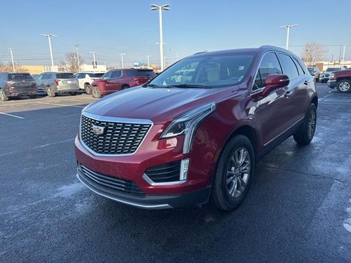 2022 Cadillac XT5 FWD Premium Luxury