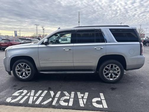 2017 GMC Yukon SLT