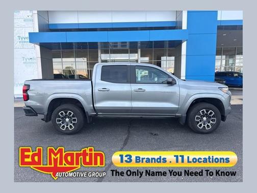 Sterling Gray Metallic 2024 Chevrolet Colorado 2WD LT