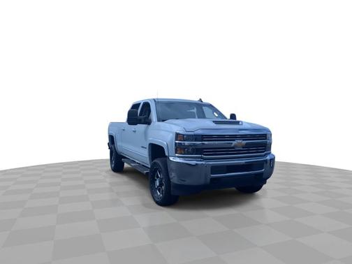 2017 Chevrolet Silverado 2500 LT